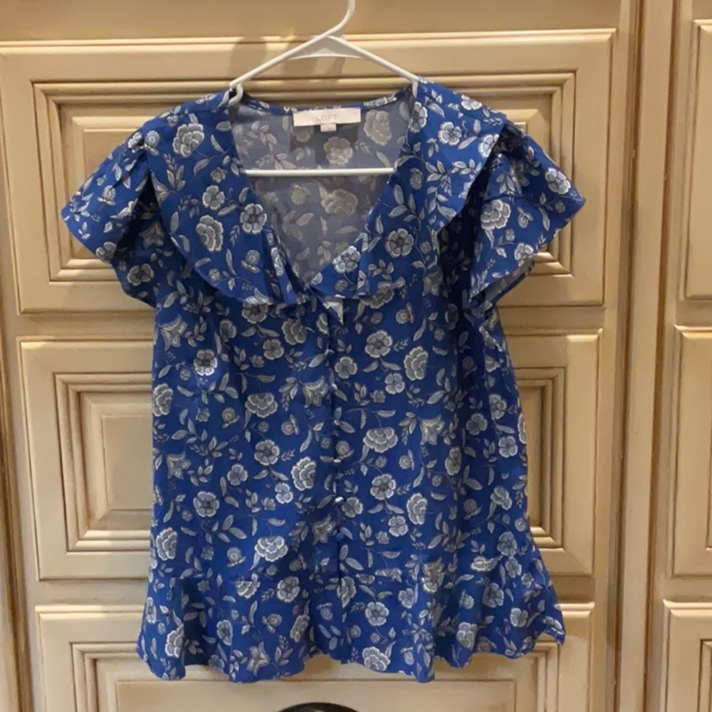 Loft Blue Floral Top